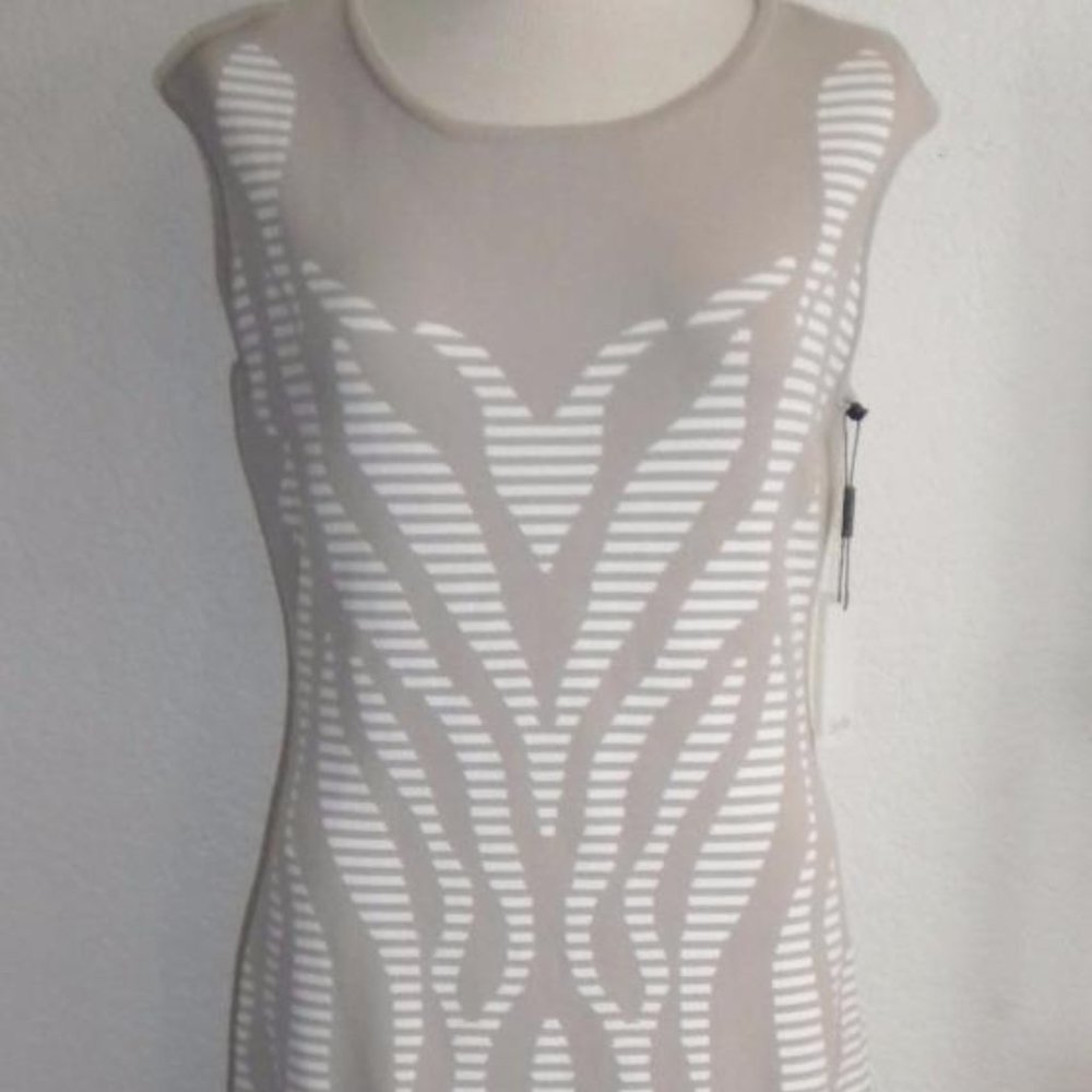 CALVIN KLEIN MS SIZE MEDIUM KHAKI TAN STRIPED PRINT SLEEVELESS RAYON BLEND DRESS